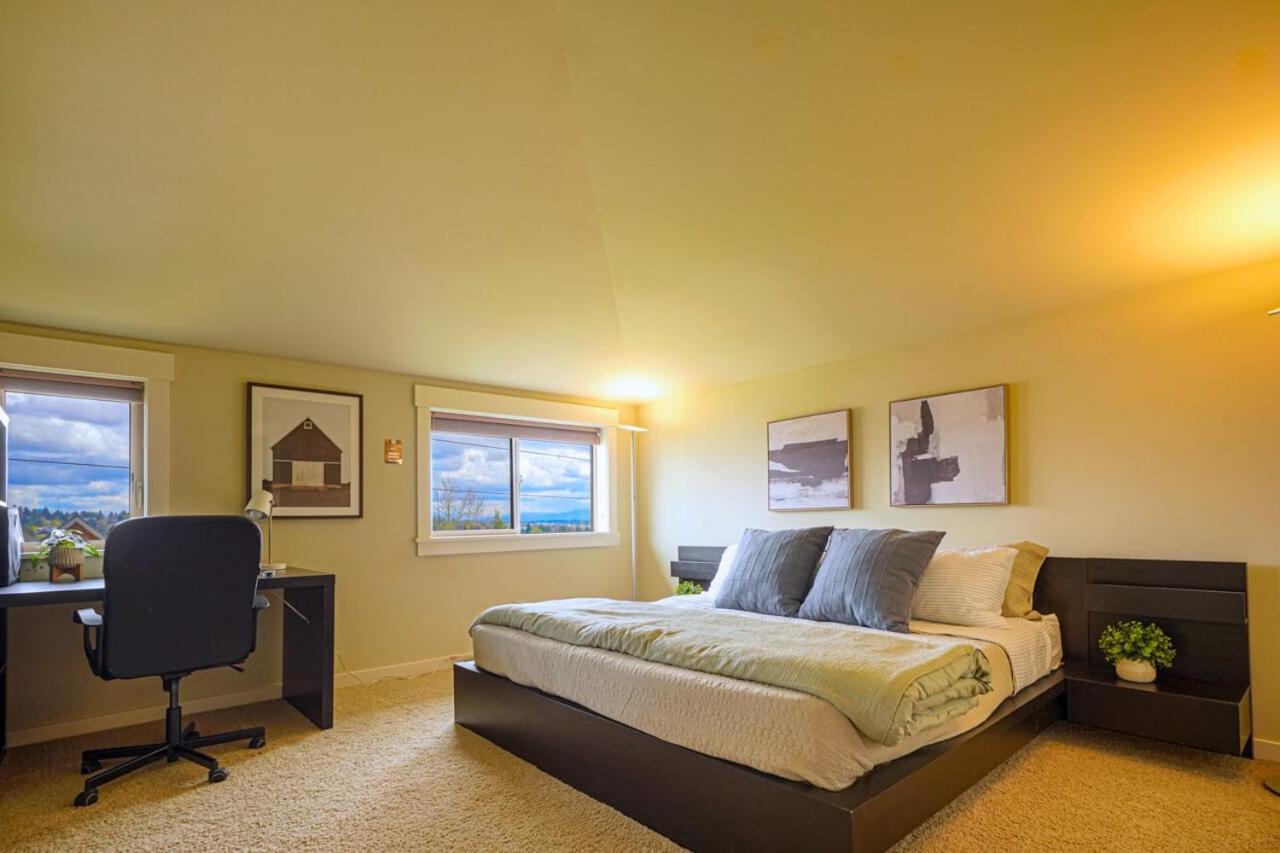 Stylish North Seattle Townhouse- Dual Master Suites 外观 照片