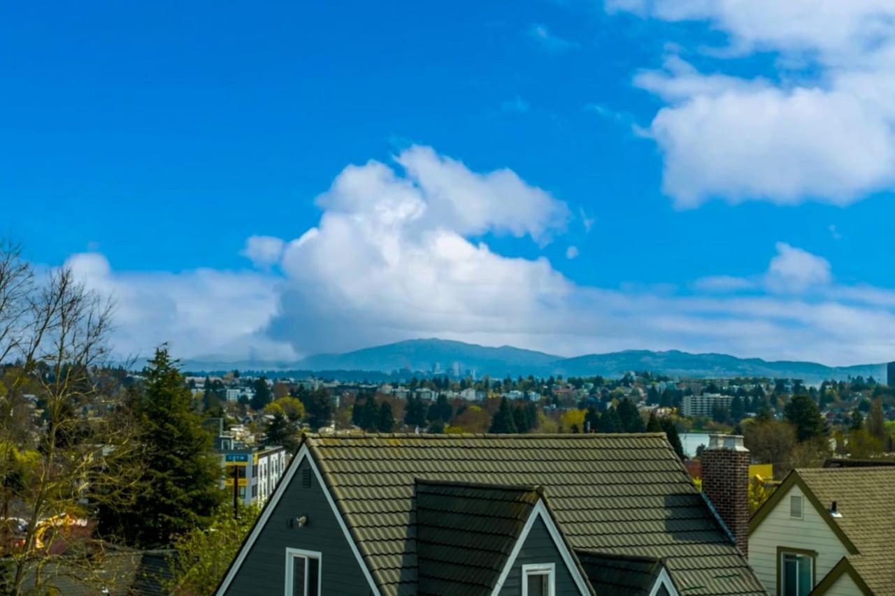 Stylish North Seattle Townhouse- Dual Master Suites 外观 照片